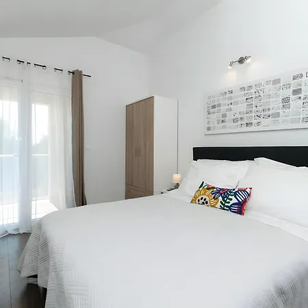 Villa M With Private Pool & Gym Plano