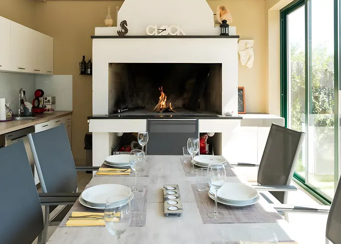 M With Private Pool & Gym Villa